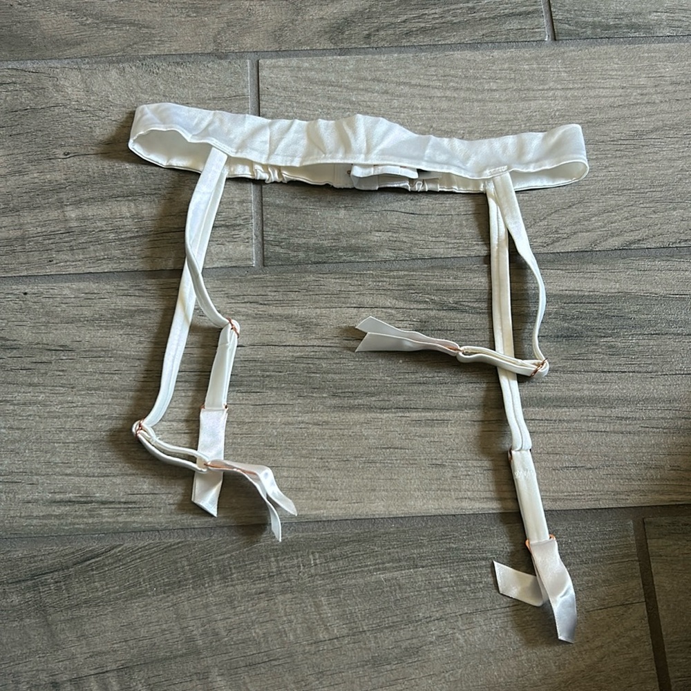 Myla garter belt